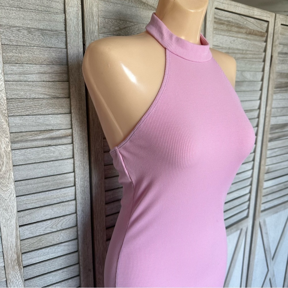 SUPERDOWN ORIANA RIBBED HALTER DRESS - Picture 6 of 13